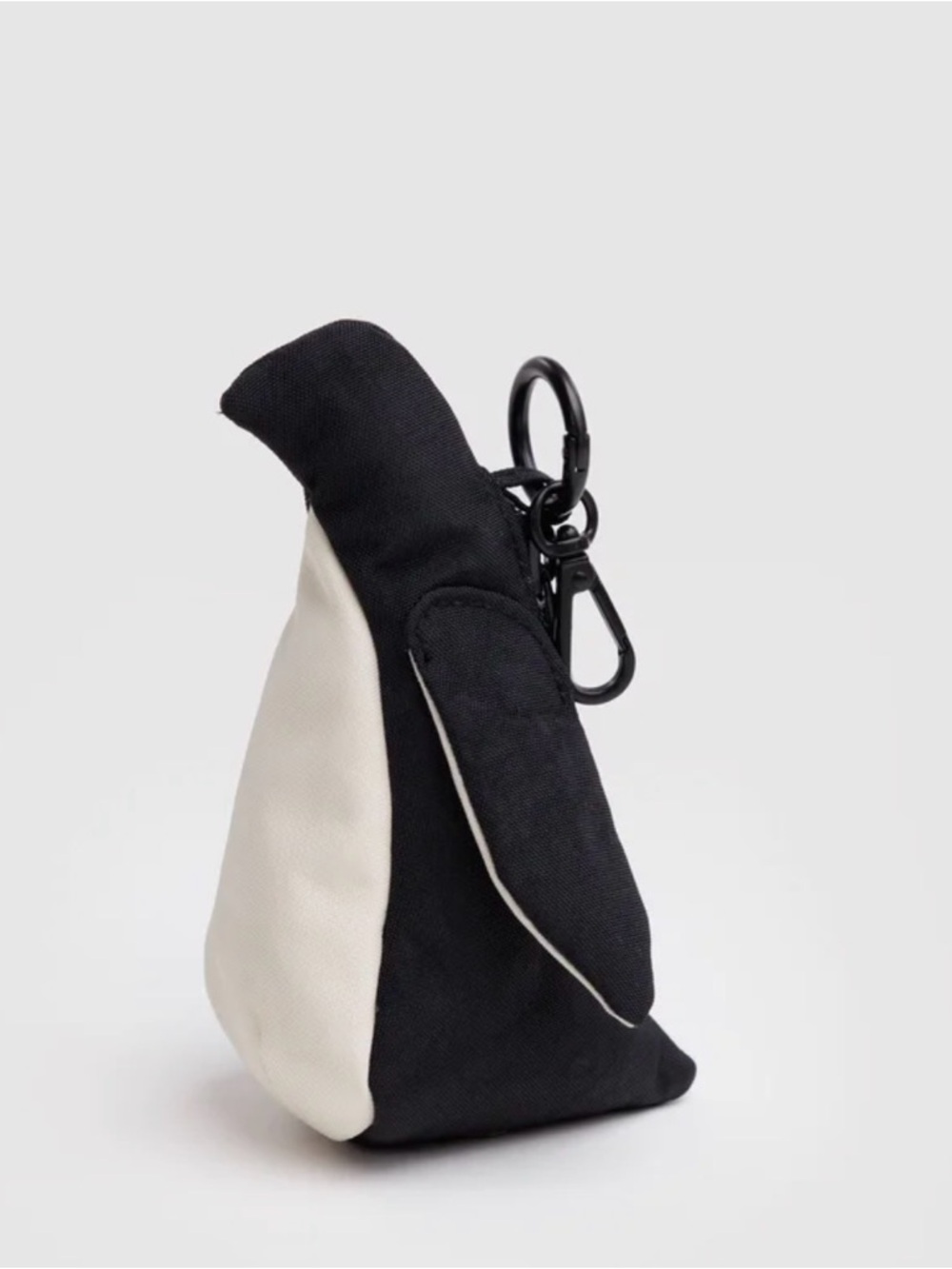 BAGGU Nylon Bowler Bag Off-White/cream with Black Polka Dot NWT w/penguin charm - Picture 5 of 7